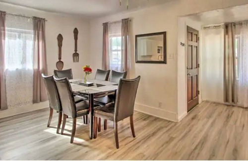 Raynolds Addition Haus | Casa La Flor