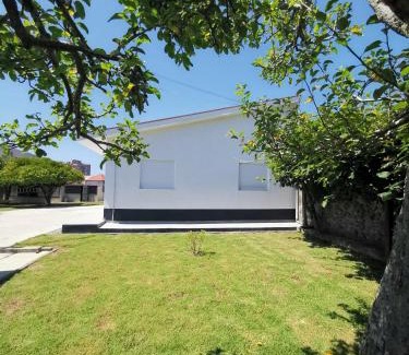 Esmoriz Haus | Casa la Grenadine