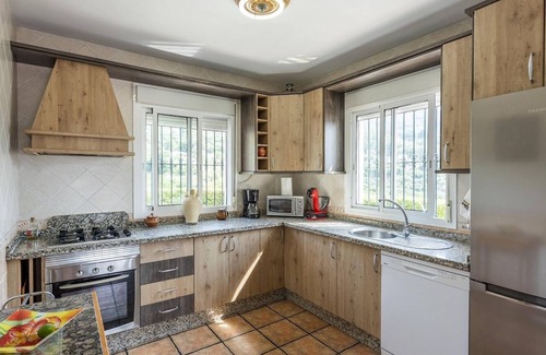 Canillas de Albaida Villa | Casa La Lomilla Canillas de Albaida by Ruralidays