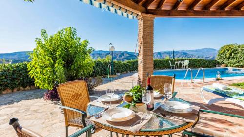 Iznate Villa | Casa La Noria Iznate by Ruralidays