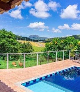 Guape Haus | Casa Linda Alecrim do Campo em Capitólio - MG