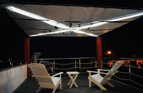 Paul do Mar Haus | Casa MaBu by Your Madeira Rentals