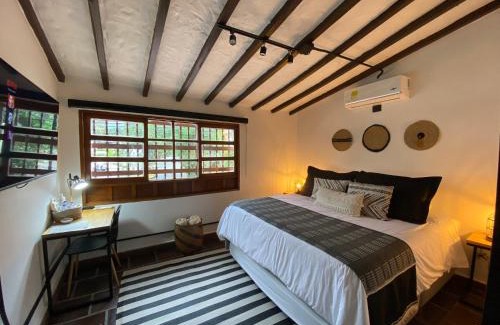 La Aguacatala Bed & Breakfast | Casa Medallo