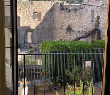 Dona Mencia Haus | CASA MENCÍA CÓRDOBA