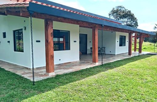 Bello Haus | Casa moderna san Felix cerca a parapentes y miradores con vista a Medellín