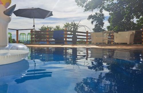 Aguas de Lindoia Haus | casa montanha com piscina