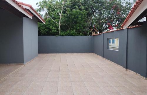 Itanhaem Haus | Casa na praia com piscina e churrasqueira