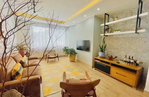 Nova Friburgo Haus | Casa no centro com churrasqueira