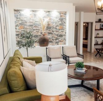 El Manglito Haus | Casa Olivo