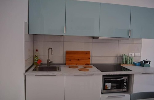 Santa Teresa di Riva Wohnung | Casa Ortensia, cozy ground-floor apartment 2 minutes from the beach.