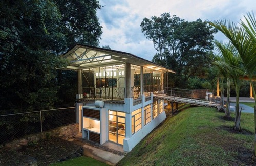 El Santuario Haus | Casa Paraíso, Valle de Bravo.