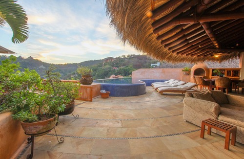 Zihuatanejo Haus | CASA PARAISO, Beyond Compare in Zihuat!