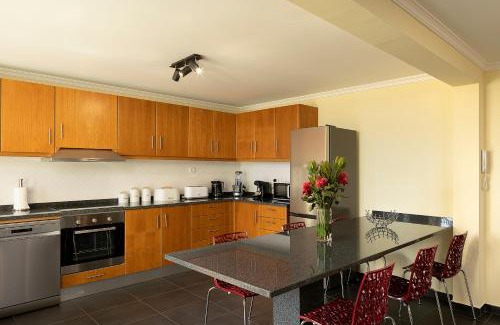 Prazeres Haus | Casa Pimenta in Fajã da Ovelha