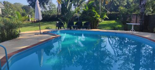 Posadas Haus | " Casa quinta "San Bernardo" Con Pileta y amplio jardín