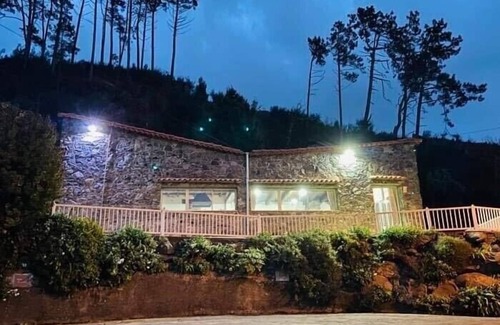 Calheta Villa | Casa Rochinha, spektakuläre Aussicht, sehr geräumiger, beheizter Pool