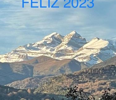 Laspuna Haus | Casa Rural " El Retiro"