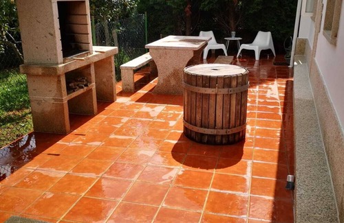 Salceda de Caselas Hütte | Casa Rural con Terraza y Barbacoa Próxima a Vigo