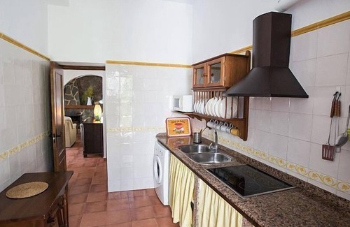 El Bosque Hütte | Casa Rural Molino de Abajo für 14 personen