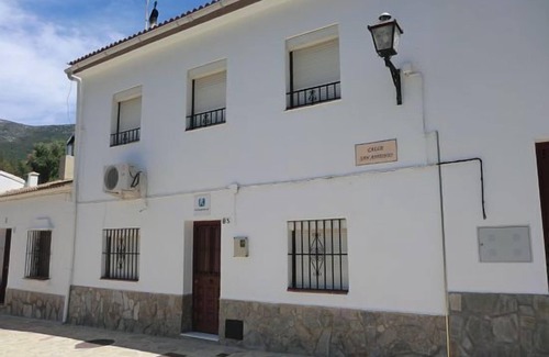 Benamahoma Hütte | Casa San Antonio, ideal für Gruppen, Kapazität für 10 Personen