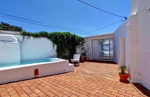 Santiago do Cacem Haus | Casa Típica com Pátio e Tanque