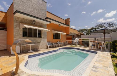 Porangaba Haus | Casa Tematica com Piscina e Churrasqueira