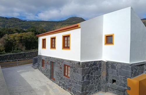 Velas Haus | Casa Terra & Mar