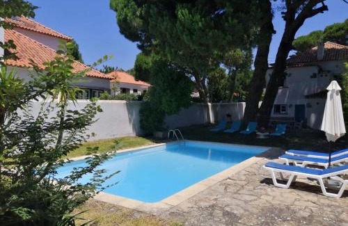 Colares Haus | Casa Turquesa