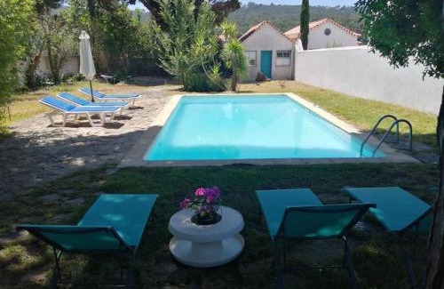 Colares Haus | Casa Turquesa