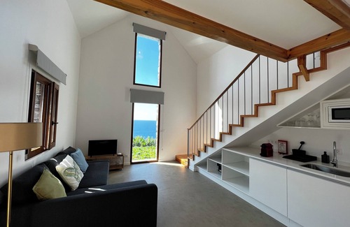 Gaula Hütte | CASAS DO LARANJO- Cottages Infinity Pool