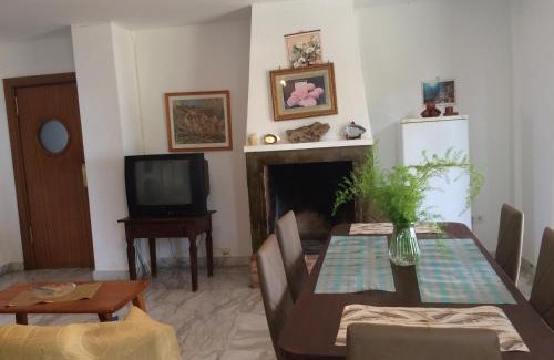Salobrena Wohnung | CASAS-E-Y -F-pequeño conjunto casas adosado