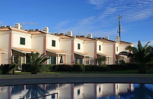 Cascais Villa | Charming Villa in exclusive resourt