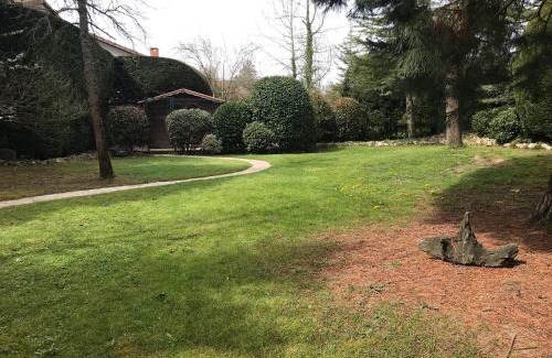 Murgia Haus | Caserio Arrigorri excelente ubicación jardín con barbacoa 14 plazas