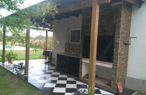 Colonia Carlos Pellegrini Haus | Casimiro Casa de Campo - Guest's house