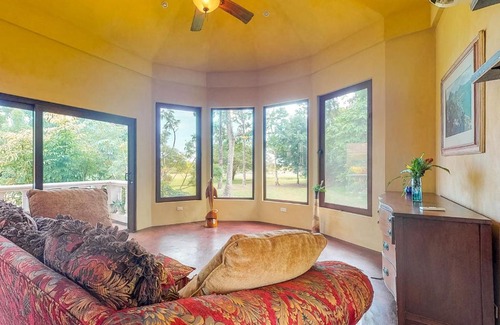 Sanctuary Belize Haus | Casita at Morningstar Breeze Gold Standard Certified