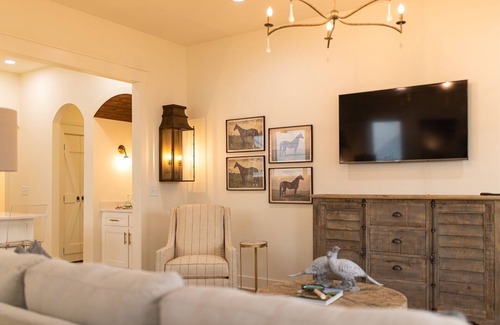 Guntersville Haus | Cast Away Cottage at River Rocks Plantation