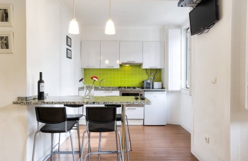 Santa Maria Maior Wohnung | Castelo Stylish Flat (C24)