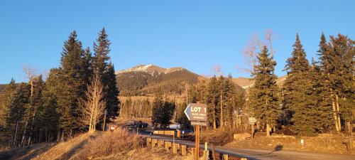 Flagstaff Hotel | CASTLE ROCK