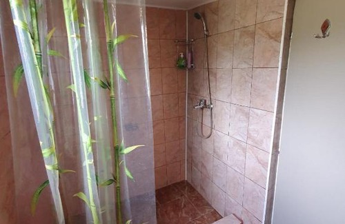 Nufaru Haus | CASUTE IN DELTA TRIPI TRIP