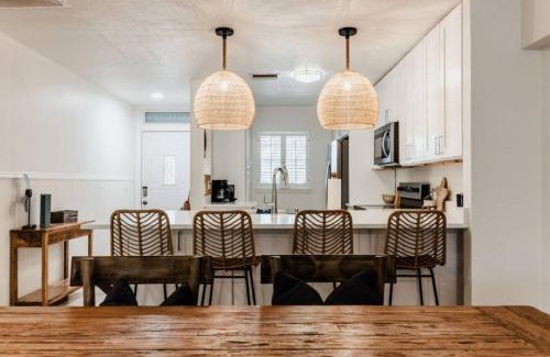 Crystal Beach Haus | Catch the Breeze on Crystal Beach