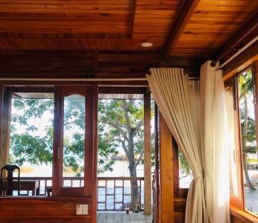 Ham Ninh Resort | Cay Sao Resort