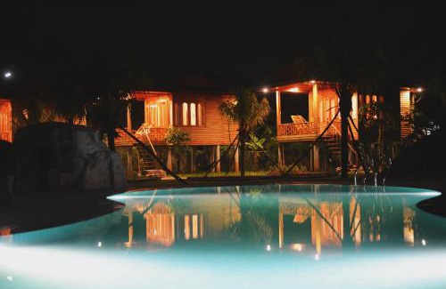 Ham Ninh Resort | Cay Sao Resort