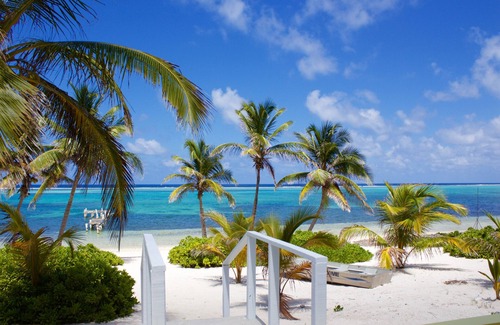 Colliers Bay Haus | Check Out Unsere wunderschöne, Privat White Sandy Beach! 3, 4 oder 5 Schlafzimmer!
