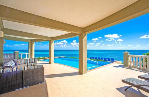 Gun Bay Haus | Cayman Castle by Grand Cayman Villas & Condos