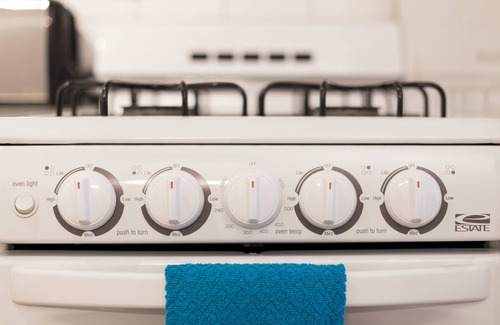 Brookwood Wohnung | Cool Classic Studio Apartment (B) - Beinhaltet wöchentliche Reinigung mit Wäschewechsel