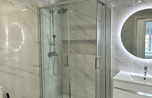 Carvoeira Wohnung | Ceazltina Lima Group Guest House