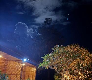 Siquijor Haus | Cecilia's Garden Guesthouse