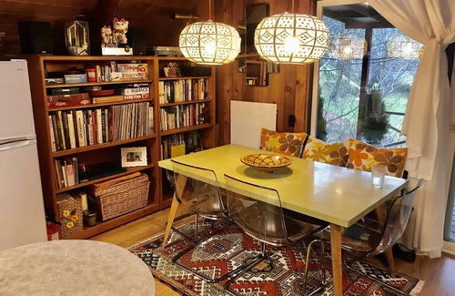 Longbranch Kabine | Cedar A-Frame with sunset views over the cove