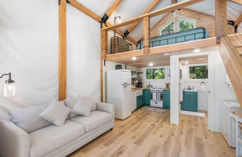 Branson Kabine | Cedar Creek | Glamping in the Ozarks!