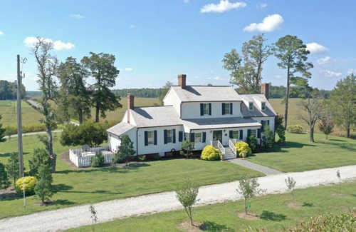 New Kent Haus | Cedar Lane - Cumberland Plantation