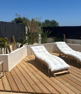 Branqueira Villa | Cegonha Villa powered by Cegonha Resort- Private swimming pool & air con